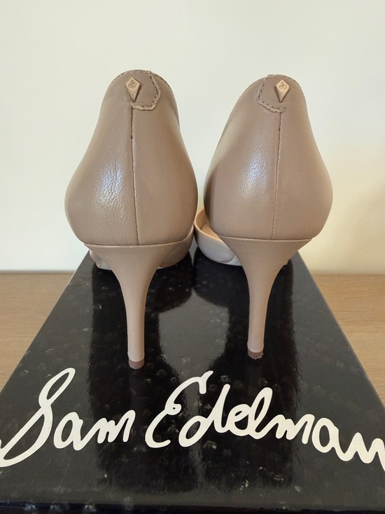 Sam Edelman Nude Pointed-Toe Stiletto Pumps - Picture 4 of 5